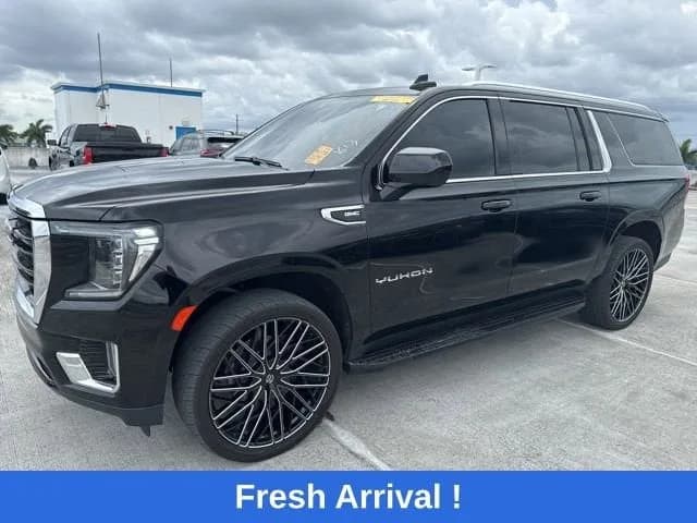 2023 GMC Yukon XL SLE