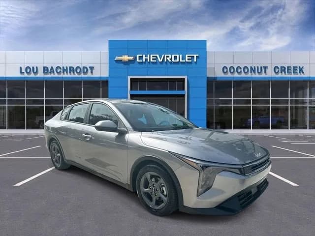 2025 Kia K4 LXS