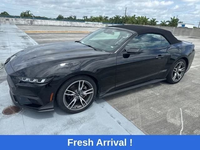 2024 Ford Mustang EcoBoost