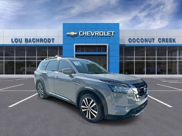 2024 Nissan Pathfinder Platinum