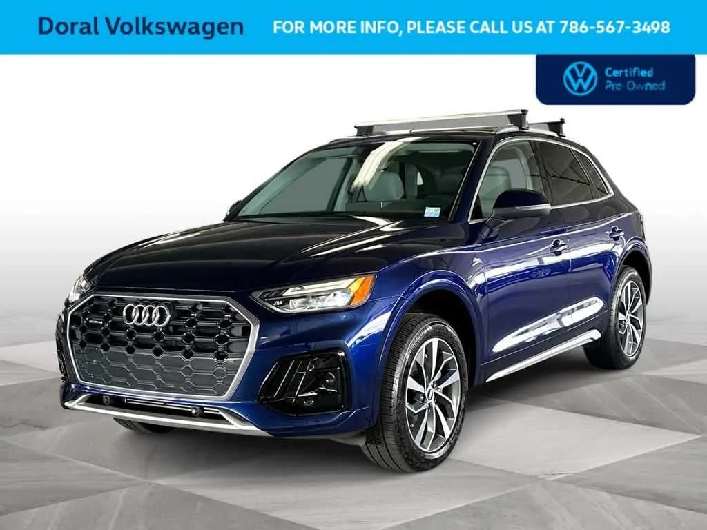 2022 Audi Q5 S line Premium