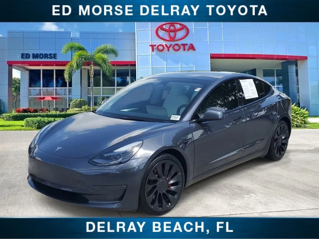 2023 Tesla Model 3 Performance