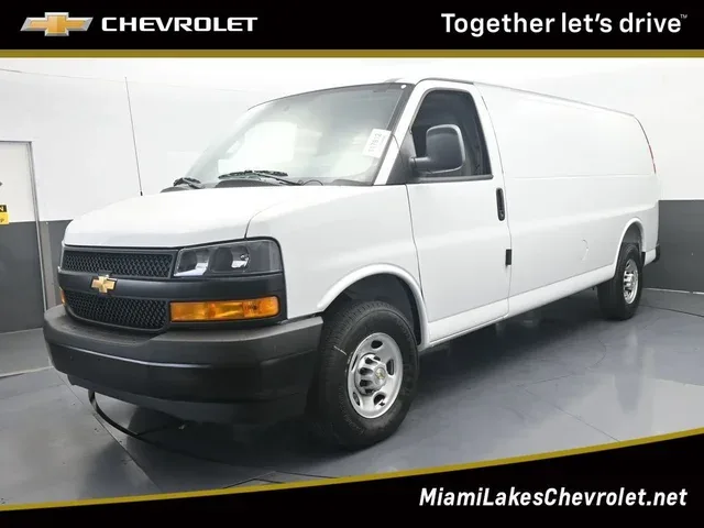 2026 Chevrolet Express Cargo WT