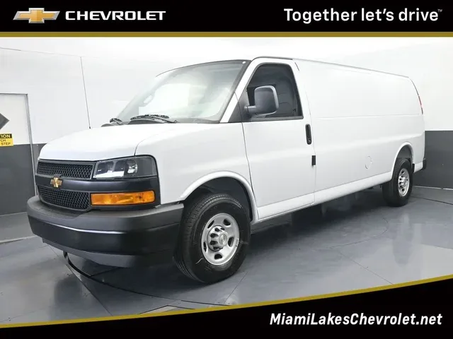 2026 Chevrolet Express Cargo WT
