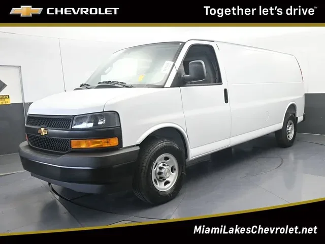 2026 Chevrolet Express Cargo WT