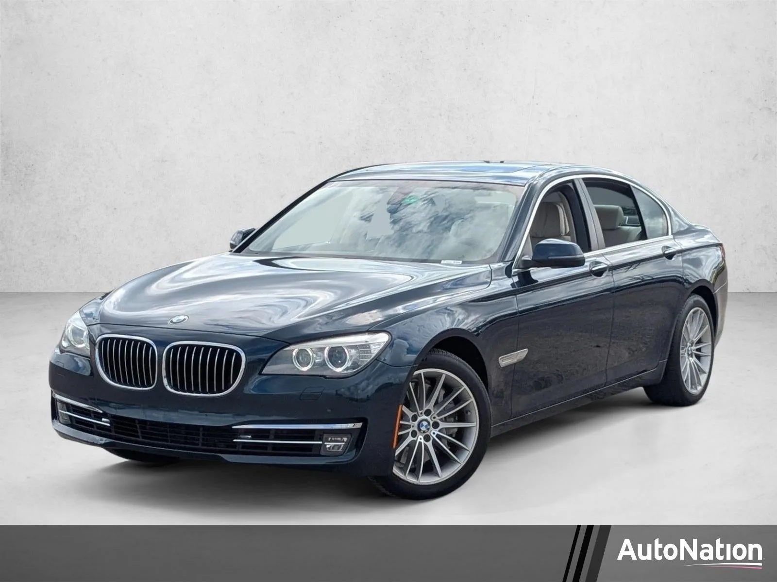 2013 BMW 750i 750i