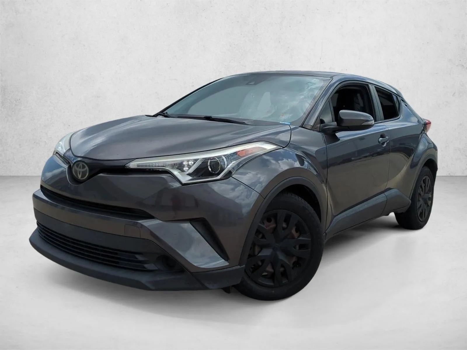 2019 Toyota C-HR LE FWD (Natl)