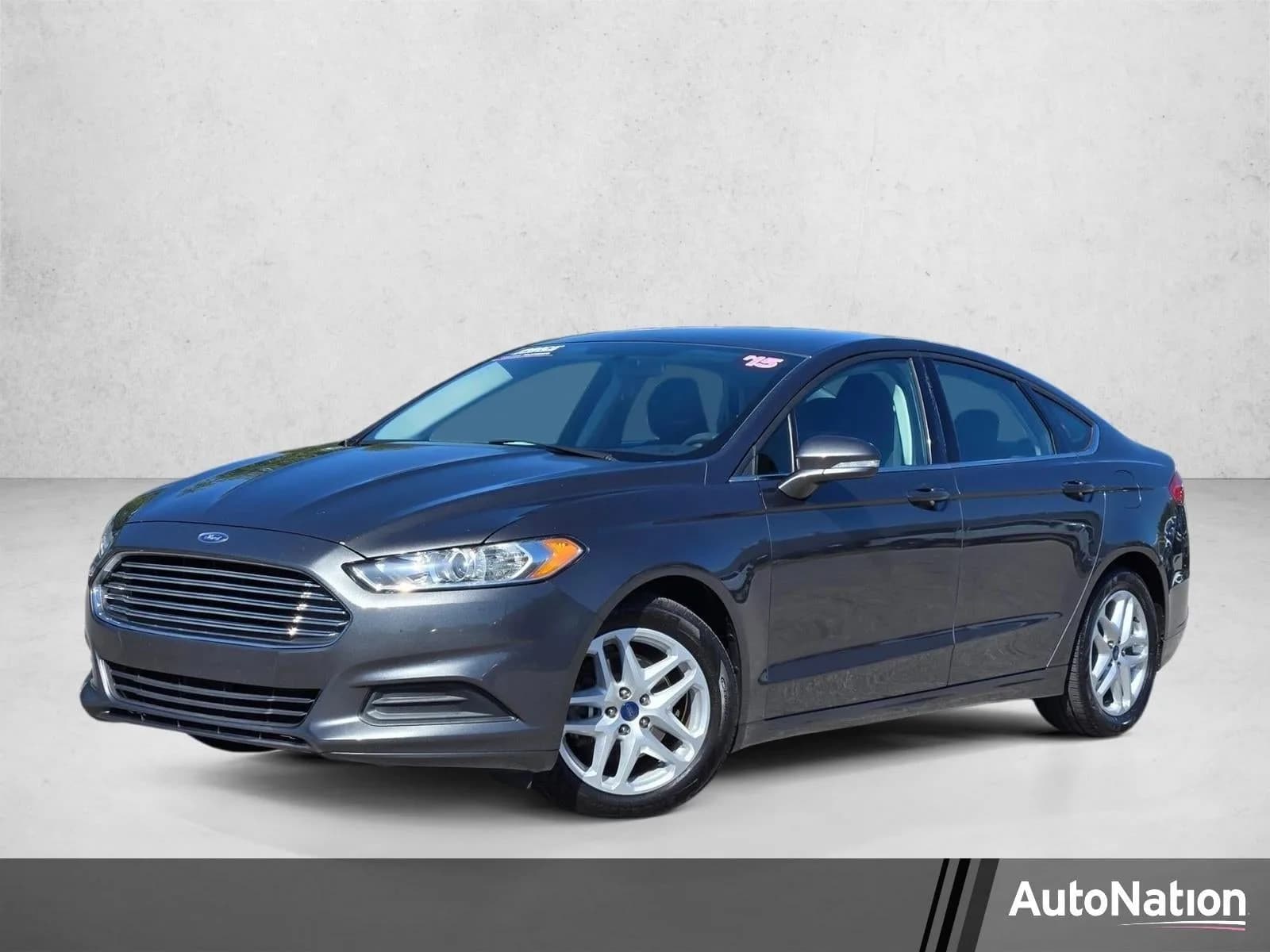 2015 Ford Fusion 4dr Sdn SE FWD