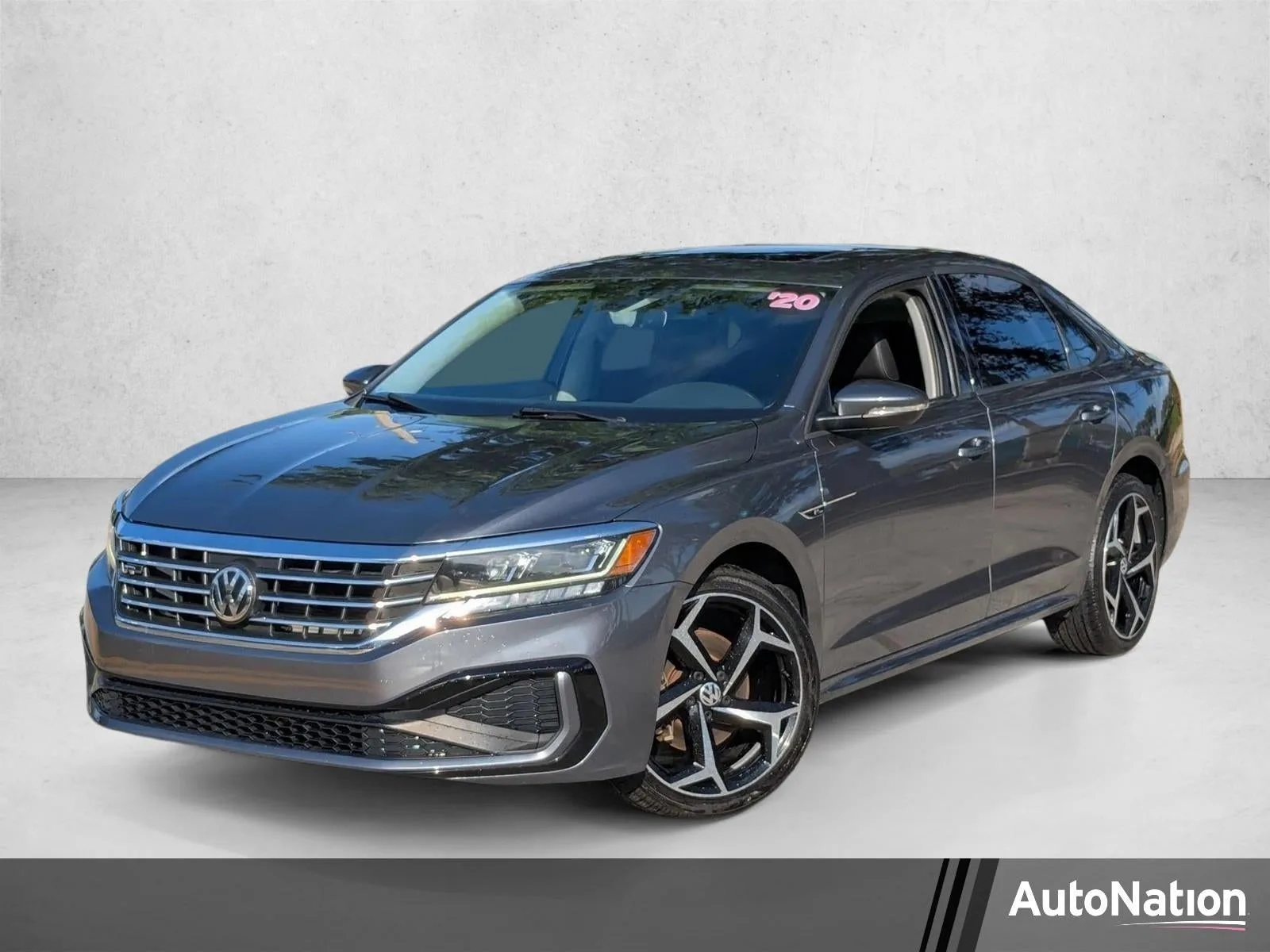 2020 Volkswagen Passat 2.0T R-Line Auto