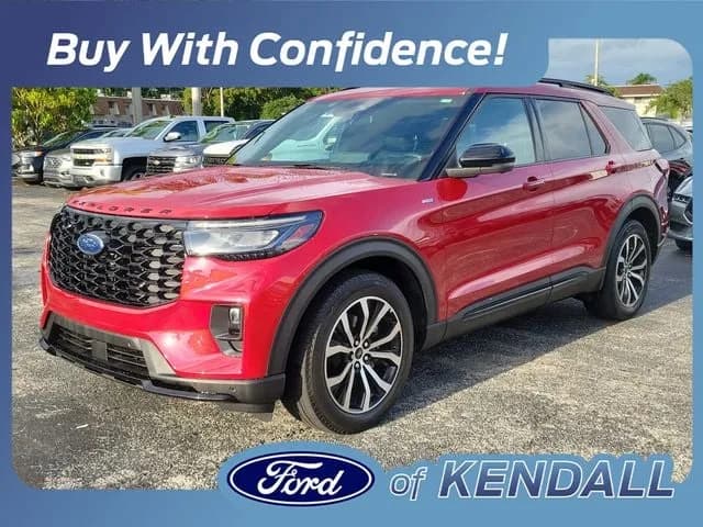 2025 Ford Explorer ST-Line