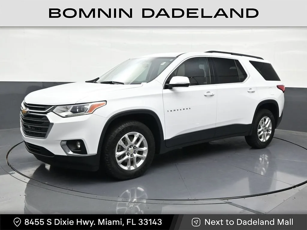 2021 Chevrolet Traverse LT Cloth