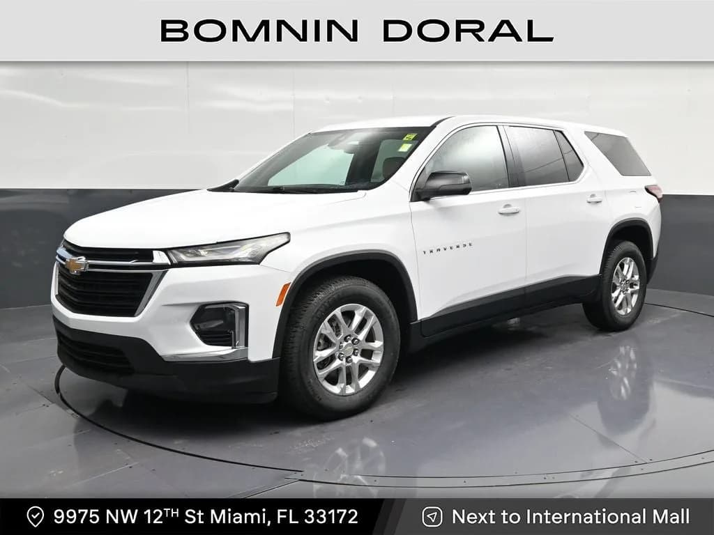 2023 Chevrolet Traverse LS