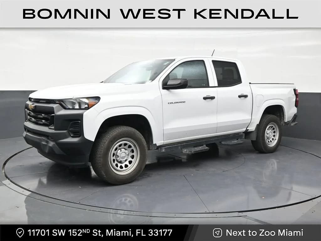 2024 Chevrolet Colorado WT