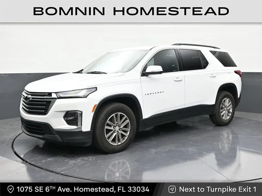 2022 Chevrolet Traverse LT Leather