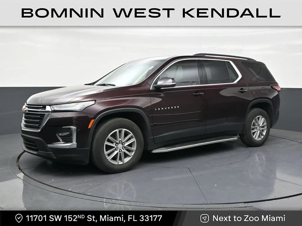 2023 Chevrolet Traverse LT Cloth