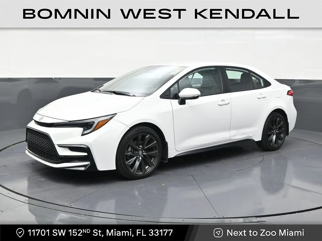 2024 Toyota Corolla SE