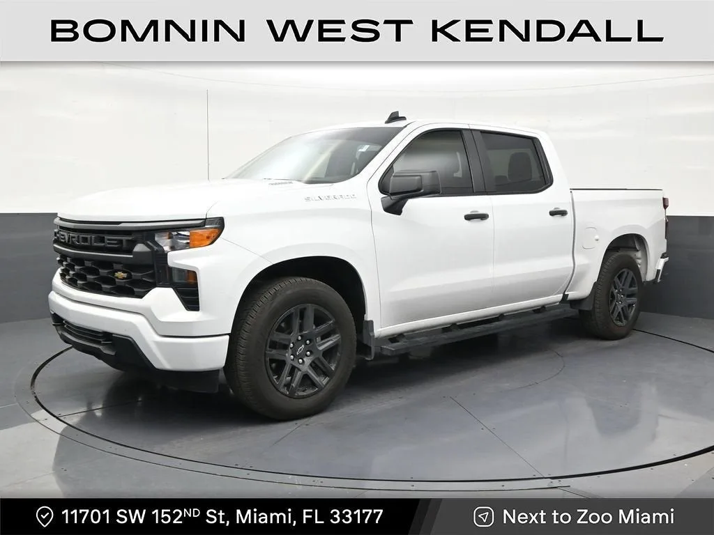 2025 Chevrolet Silverado 1500 Custom