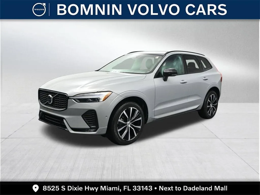 2024 Volvo XC60 Plus Dark Theme