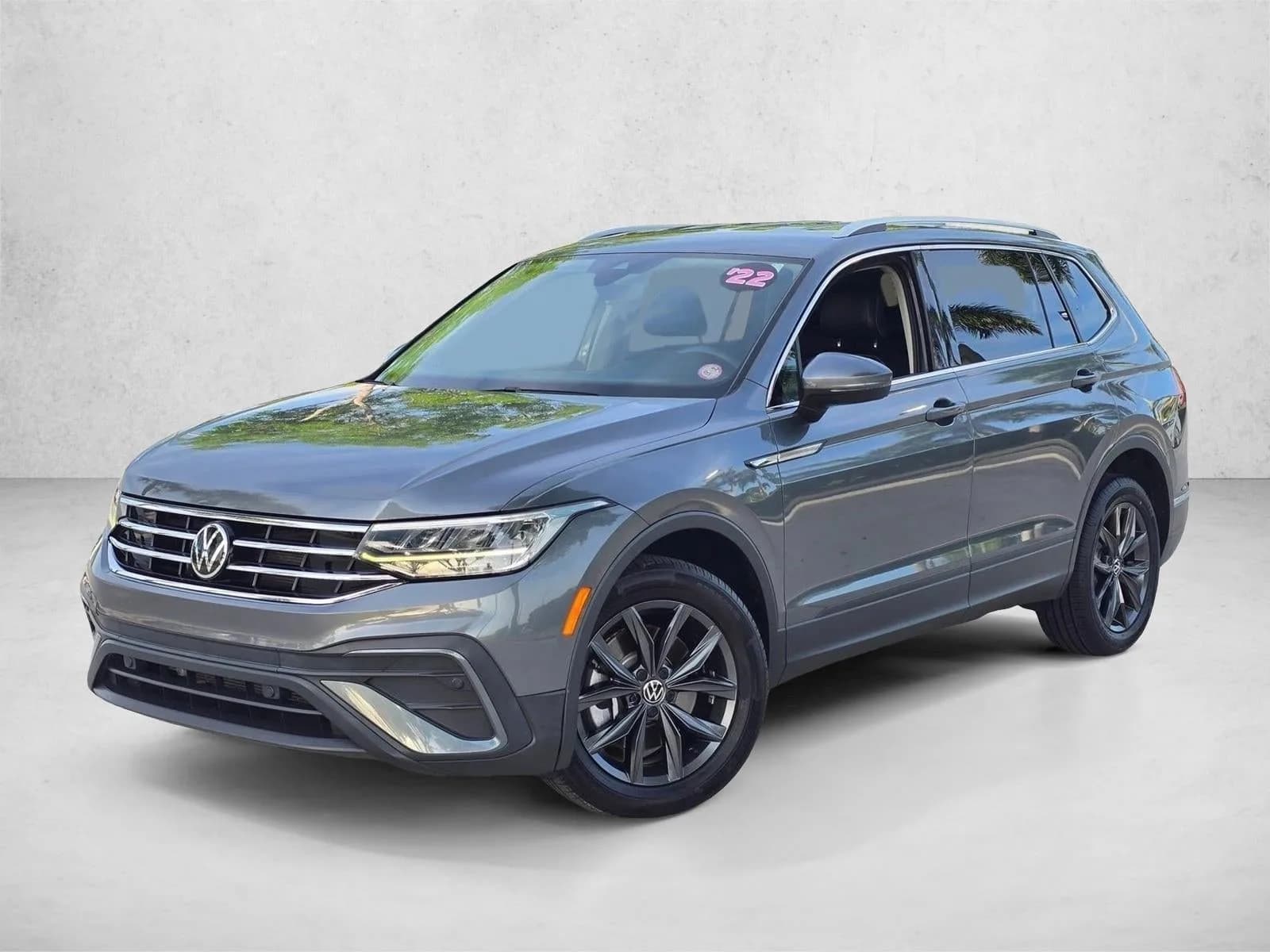 2022 Volkswagen Tiguan 2.0T SE FWD