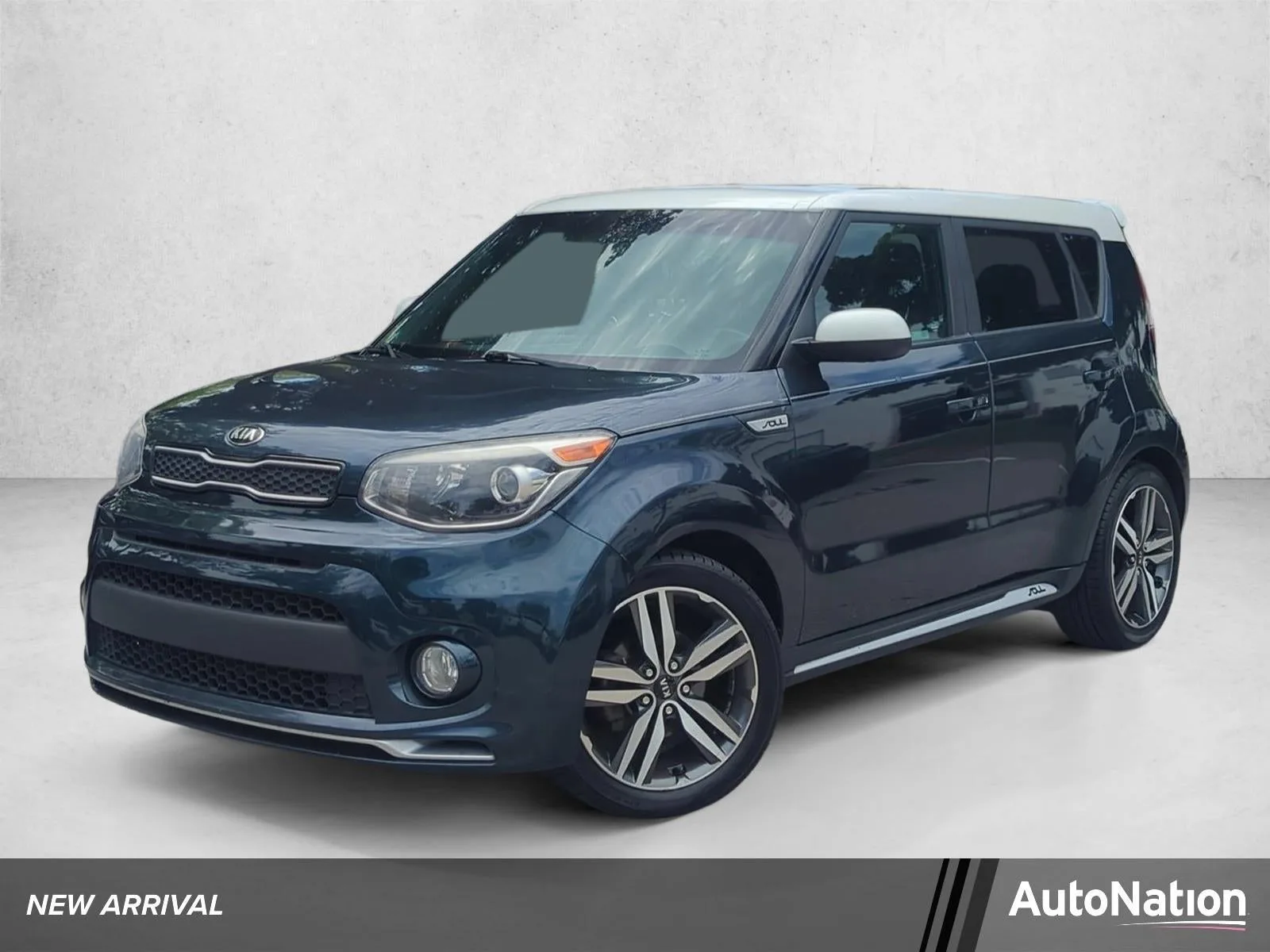 2018 Kia Soul + Auto