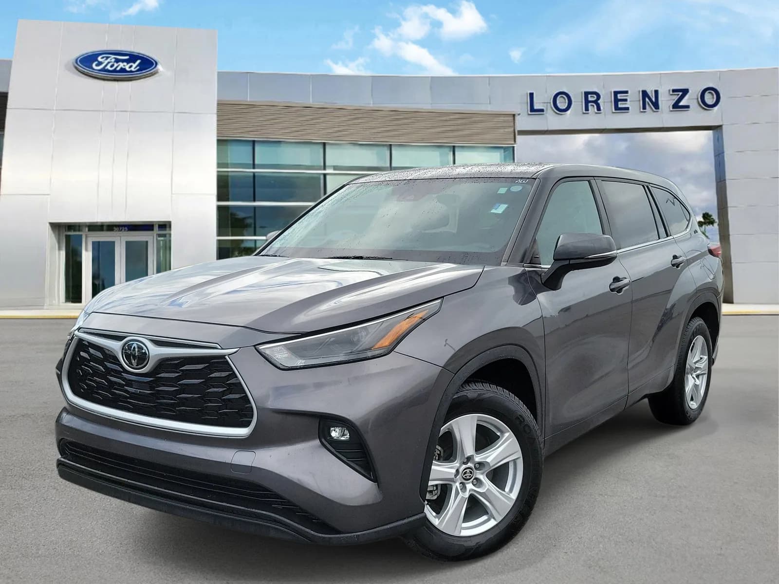 2023 Toyota Highlander LE