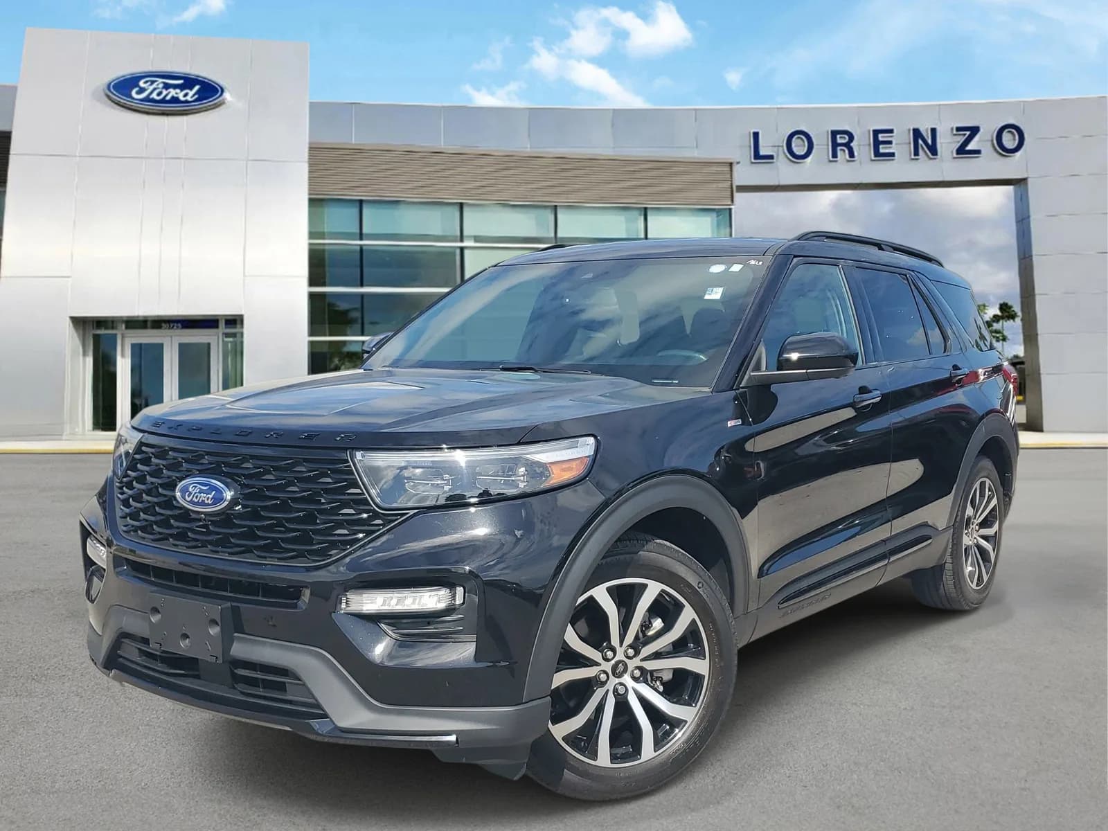 2023 Ford Explorer ST-Line