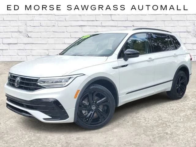 2024 Volkswagen Tiguan SE R-Line Black