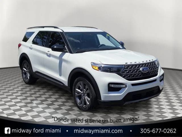 2023 Ford Explorer XLT