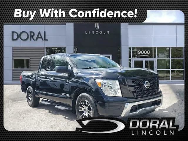 2021 Nissan Titan SV